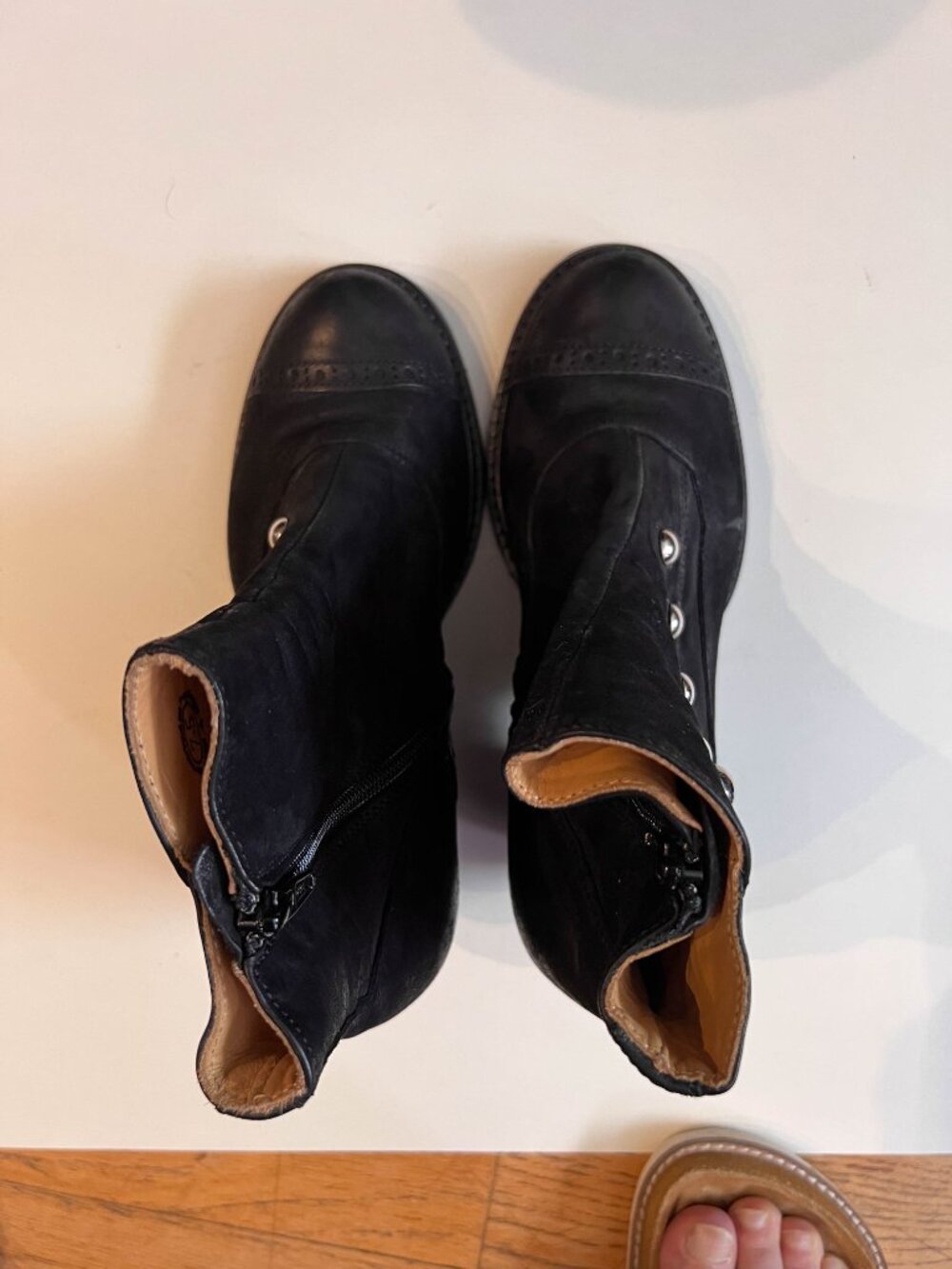 John Fluevog East End Venables Steampunk Boots 7.5 - Picture 6 of 16
